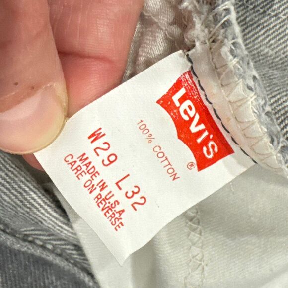 Vintage 90s Levi’s 550 jeans size 29x32 - Picture 4 of 8
